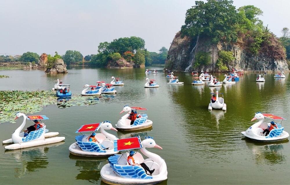 Khu du lịch Bửu Long cung cấp nhiều dịch vụ giải trí thú vị cho cả gia đình (Nguồn: Du lịch Bửu Long)